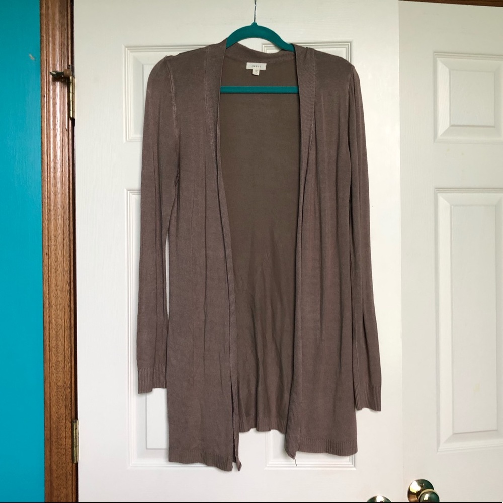debut cardigan